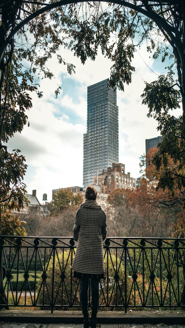 loneliness in the city